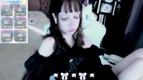 Snapshot of _kuroneeko_ chatting on 12, 9, 2025 kuro online show from 12, 9, 2025