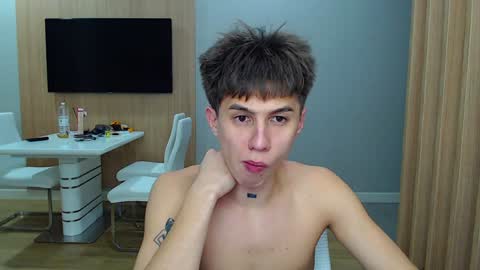 Snapshot of _kurt chatting on 19, 12, 2024 Kurt online show from 19, 12, 2024