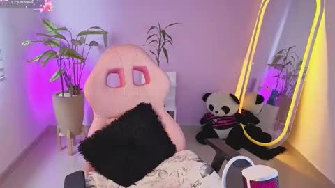 Snapshot of _kylie_miller1 chatting on 15, 10, 2025 Kylie online show from 15, 10, 2025