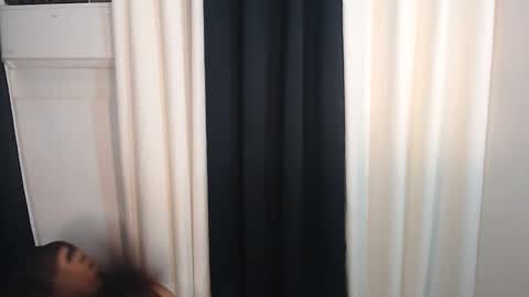 Snapshot of _kyliebrown_ chatting on 26, 10, 2025 Kylie online show from 26, 10, 2025