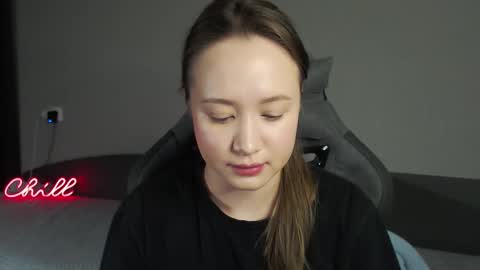 _lalune_ online show from 28, 11, 2025