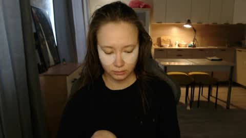 _lalune_ online show from 24, 3, 2026