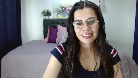 Snapshot of _lara1 chatting on 5, 1, 2025 paulina online show from 5, 1, 2025
