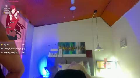 Snapshot of _lara1 chatting on 12, 10, 2025 paulina online show from 12, 10, 2025