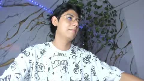 Snapshot of _latinsexy chatting on 6, 6, 2026 _latinsexy online show from 6, 6, 2026