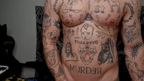 Snapshot of _layne chatting on 26, 12, 2024 Layne online show from 26, 12, 2024