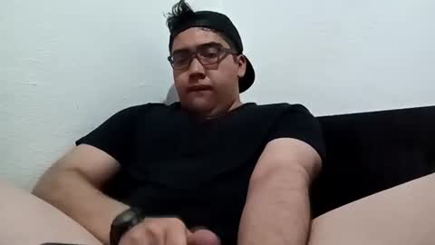 Snapshot of _leclerc_ chatting on 21, 2, 2025 _leclerc_ online show from 21, 2, 2025