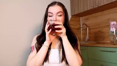 Snapshot of _lexie_rivers_ chatting on 6, 11, 2025 _lexie_rivers_ online show from 6, 11, 2025