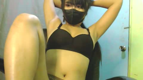 Snapshot of _lilies_gigi_ chatting on 22, 2, 2026 _lilies_gigi_ online show from 22, 2, 2026