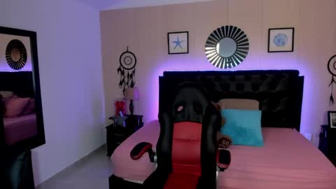 Liily online show from 28, 4, 2026