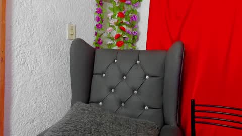 Ivy 3 online show from 24, 12, 2024