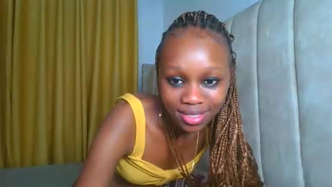 Snapshot of _littlevenus chatting on 14, 9, 2025 Littlevenus online show from 14, 9, 2025