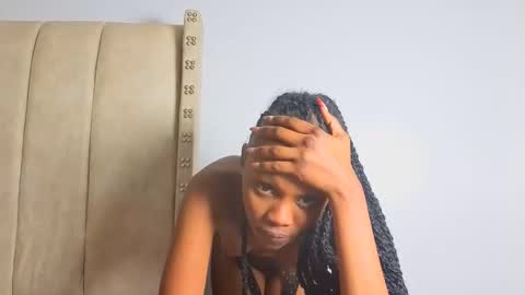 Snapshot of _littlevenus chatting on 19, 10, 2025 Littlevenus online show from 19, 10, 2025