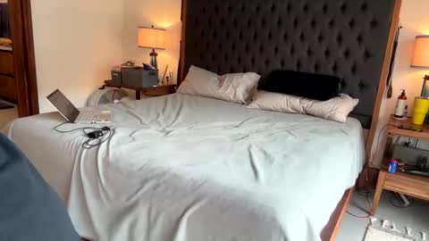 Little Wolfie online show from 16, 12, 2024