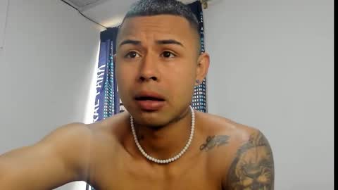 Snapshot of _logan_colton_ chatting on 13, 11, 2025 _logan_colton_ online show from 13, 11, 2025