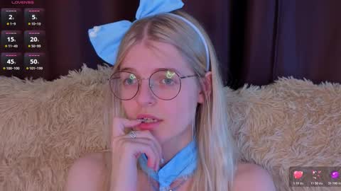 Snapshot of _luckybet_ chatting on 3, 11, 2025 Monica online show from 3, 11, 2025