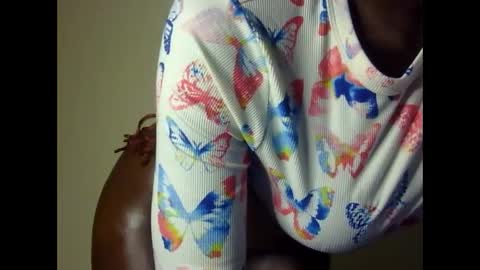 Luna online show from 4, 3, 2025