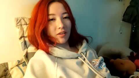 _lunaa__ online show from 31, 1, 2025