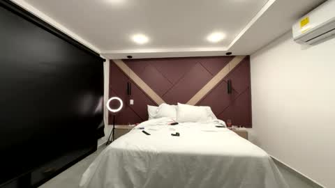 Snapshot of _lustyles_ chatting on 9, 3, 2026 _lustyles_ online show from 9, 3, 2026