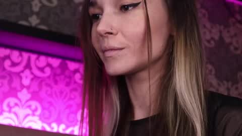 Snapshot of _made_in_hell_ chatting on 9, 3, 2025 Stream at am in MoscowI am waiting for you very much3 online show from 9, 3, 2025