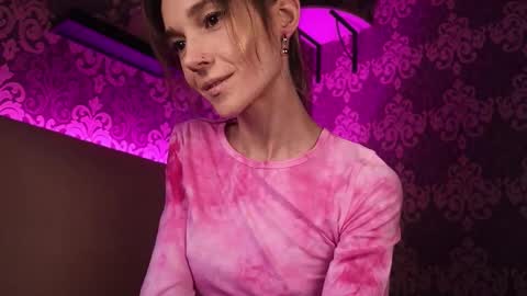 Snapshot of _made_in_hell_ chatting on 8, 10, 2025 Stream at am in MoscowI am waiting for you very much3 online show from 8, 10, 2025