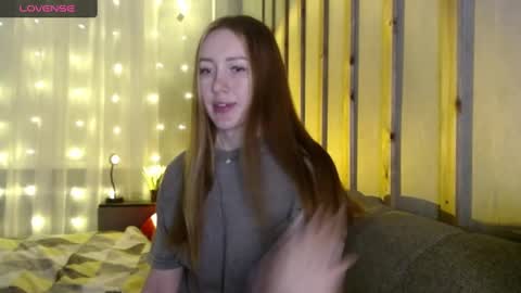 Snapshot of _marianne_ chatting on 26, 12, 2024 online show from 26, 12, 2024