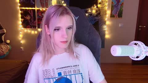 Snapshot of _mariko_ chatting on 20, 12, 2024 Mariko online show from 20, 12, 2024