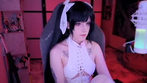 Snapshot of _mariko_ chatting on 5, 10, 2025 Mariko online show from 5, 10, 2025