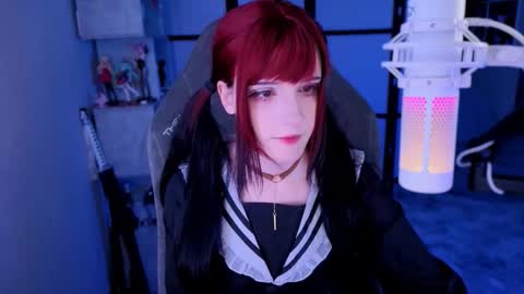 Snapshot of _mariko_ chatting on 9, 10, 2025 Mariko online show from 9, 10, 2025