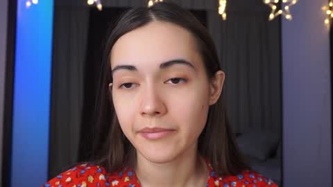  Gwen  online show from 29, 12, 2024