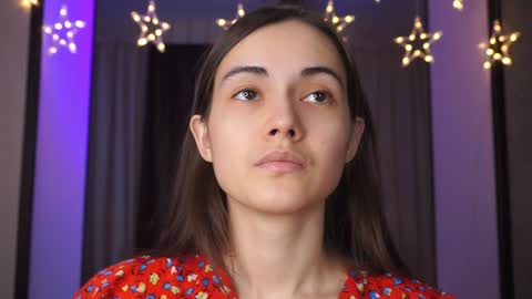  Gwen  online show from 21, 1, 2025