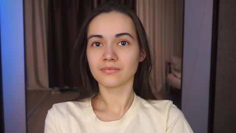  Gwen  online show from 9, 2, 2025