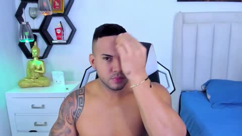 _matthew_santos_ online show from 19, 10, 2025