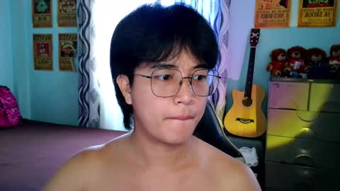 MAX Dont forget to follow online show from 22, 12, 2025