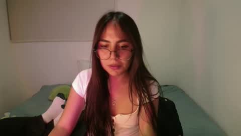 max and abby online show from 10, 4, 2026