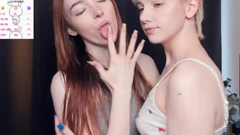 Snapshot of _medal_of_horny_ chatting on 18, 4, 2026 Elva and Kate online show from 18, 4, 2026