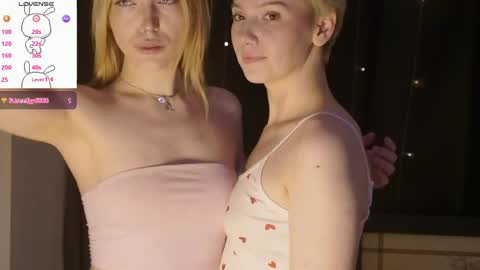 Snapshot of _medal_of_horny_ chatting on 28, 5, 2026 Elva and Kate online show from 28, 5, 2026