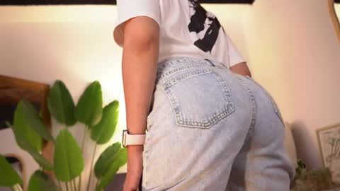 Megan online show from 13, 9, 2025