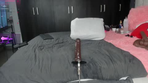 Merida independet model online show from 28, 3, 2026