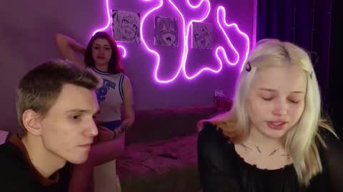 Mia Mason online show from 11, 3, 2025