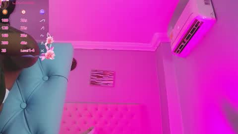 Snapshot of _miia_sweet chatting on 27, 11, 2025 Paula online show from 27, 11, 2025