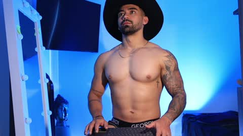 Snapshot of _mikestone chatting on 31, 1, 2025 soy mike online show from 31, 1, 2025