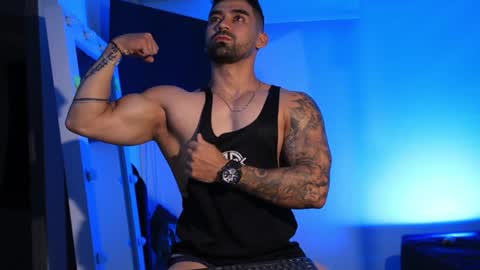 Snapshot of _mikestone chatting on 5, 2, 2025 soy mike online show from 5, 2, 2025