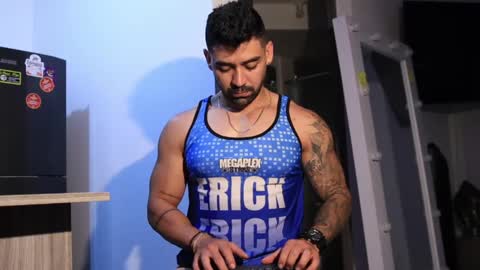 Snapshot of _mikestone chatting on 12, 2, 2025 soy mike online show from 12, 2, 2025