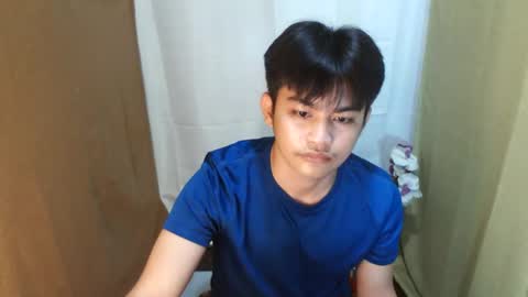 Snapshot of _mikko_moto_ chatting on 19, 4, 2026 _mikko_moto_ online show from 19, 4, 2026
