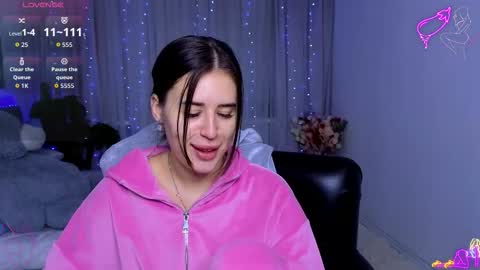 Snapshot of _mila__aa chatting on 2, 10, 2025 Milana online show from 2, 10, 2025