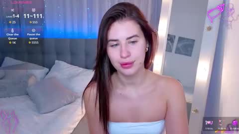 Snapshot of _mila__aa chatting on 18, 11, 2025 Milana online show from 18, 11, 2025