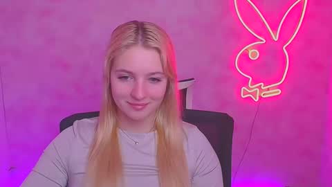 Melanie online show from 2, 2, 2025