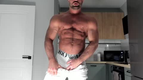 _miles19 online show from 15, 5, 2026