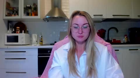 Eva online show from 2, 10, 2025